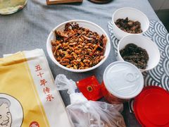 -鑫记婆婆兔·成都特产·兔头手撕兔(太古里店)