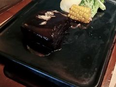 -必胜客(机场路店)