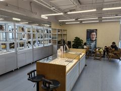 -无奔眼镜·蔡司·依视路授权店(马家堡店)