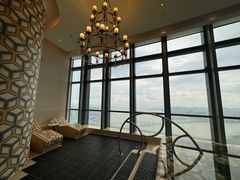 -珠海瑞吉酒店游泳池