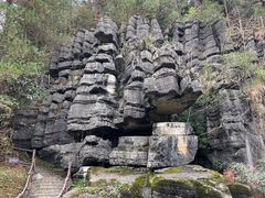 -梭布垭石林景区