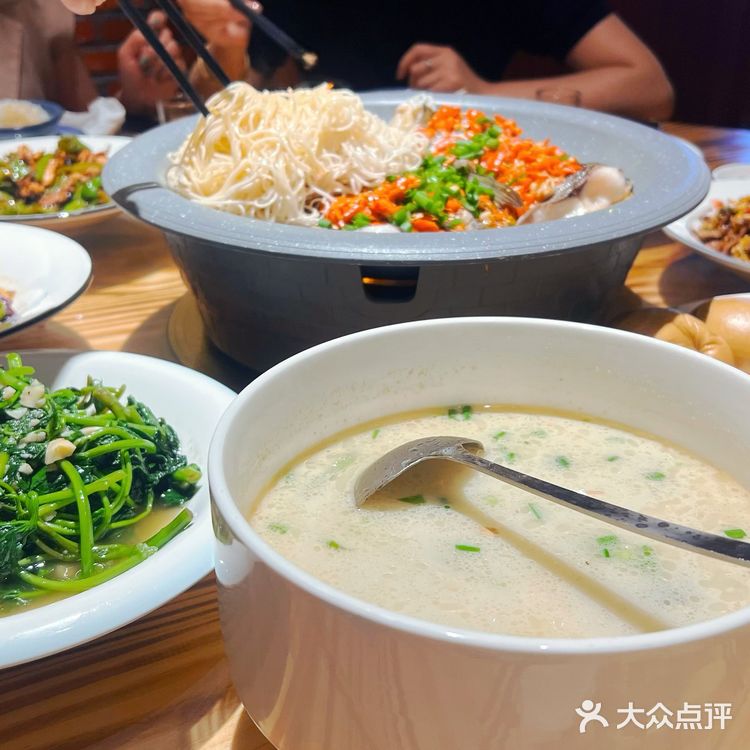 打卡厦门集美五月花网红湘菜馆[种草]