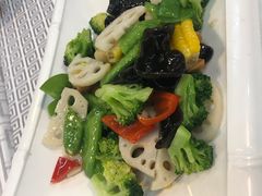 -雅逸居海鲜小厨