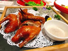 脆皮乳鸽-悦秀·高级粤菜