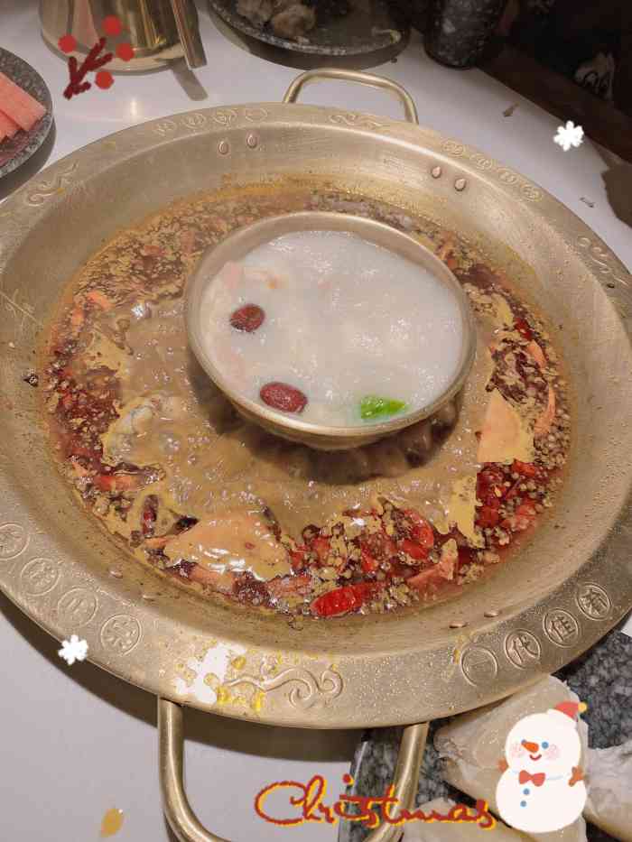 观小官重庆美蛙鱼头(龙湖江北天街店)-"[薄荷]环境: 在龙湖天街的六楼