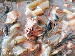 -闯关东东北农家菜(崂山石老人店)