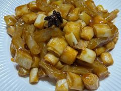 葱烧蹄筋-魁盛居百年鲁菜馆(县西巷店)