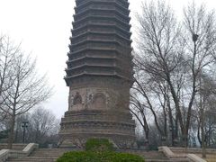 -玲珑塔公园