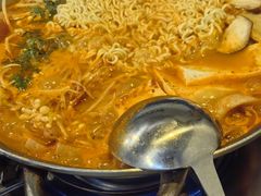 部队火锅-富乐满韩国正宗炸鸡韩国料理(虹泉路店)