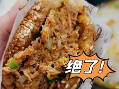 烧饼加肉-万红路羊汤烧饼店(将台路店)