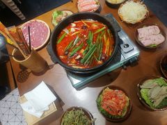 -黔有有贵州酸汤夺夺粉火锅(五味十字店)