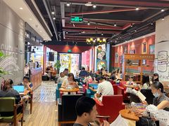 大堂-西西弗书店·矢量咖啡(新光天地店)