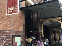 -Pancakes on the rocks(Darling Harbour)