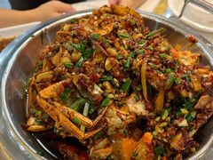 -凤凰路何眼镜香辣蟹(花果园店)