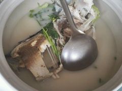 -天乐农家鱼头王(天目湖店)