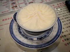 -广信牛奶甜品世家(台东店)