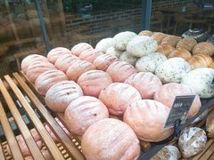 -焙丽拾光(麦凯乐直营店)