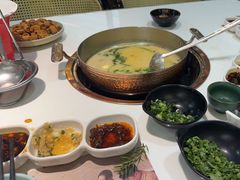 -洪氏嗨捞·猪肚鸡火锅(阳光天地店)