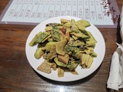 -韩邦朝天锅