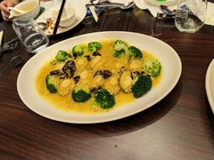 西兰花鲍鱼-环球港凯悦 · 享悦中餐厅