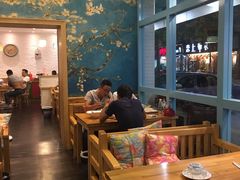 -乌镇那一年小院主题餐厅(甘泉西路店)