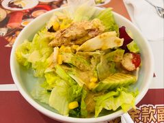 金枪鱼蔬菜沙拉-斗牛士牛排餐厅(嘉里汇店)