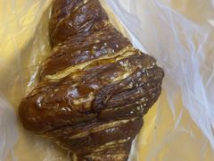 -Dough&Joe团憩(瑞虹天地月亮湾店)