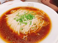 -松鹤面馆·古法焖肉面(观前店)