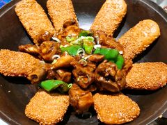 地锅小公鸡-南京大牌档(人民广场店)