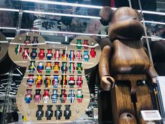 -泡泡玛特POPMART(侨福芳草地店)