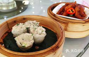 Almond Steamed Whitebait