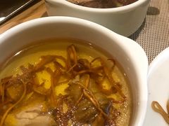-华邑酒店·鲜艳全日自助餐厅