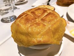 酥皮奶汁鲍鱼汤-波特曼西餐厅(南岗店)