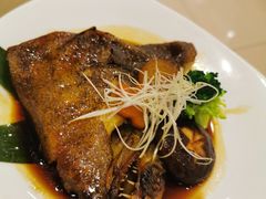 酱煮碟鱼头-红叶日料·放题·海胆·定食(星海店)