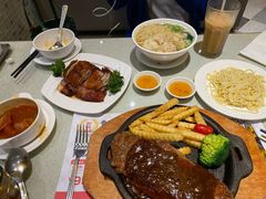 -香港新发烧腊茶餐厅(万象店)