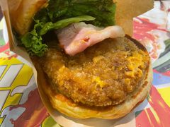 安格斯牛肉芝士汉堡-魏家凉皮(协和店)