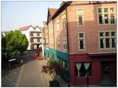 -钟书阁(松江泰晤士小镇店)