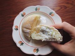茉莉青提冰面包-沁屋面包店(人民东路店)