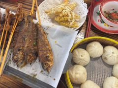 -冶建镜子·老南昌大排档·江西虾王(总店)