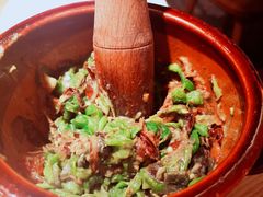 皮蛋青椒擂茄子-费大厨辣椒炒肉(皇庭广场店)