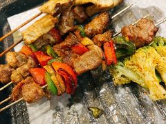 -蚝火爆·烧烤餐厅