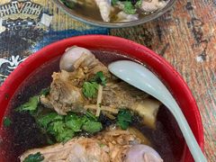 -老谢野馄饨(延安路店)