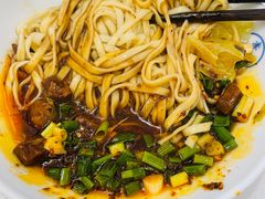 -李与白包子铺(桐梓林店)