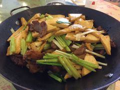 -九头鸟酒家(东高地店)