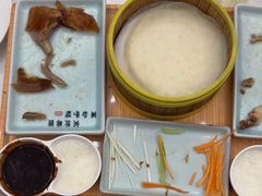 -沪华海鲜大酒楼(南汇店)