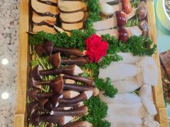 -慢丽江·云南野生菌土鸡锅(付家庄店)