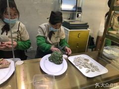 -袁亮宏饺子云吞(侯家桥菜场店)