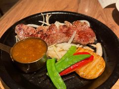 黑胡椒超值牛排-玛格萝妮比萨屋(陆家浜路店)