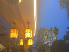 -茅草房·河畔园林火锅