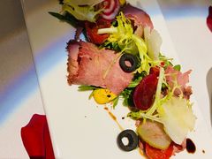 黑椒牛肉薄片配帕玛森干酪-L'amour澜茉·轻法餐